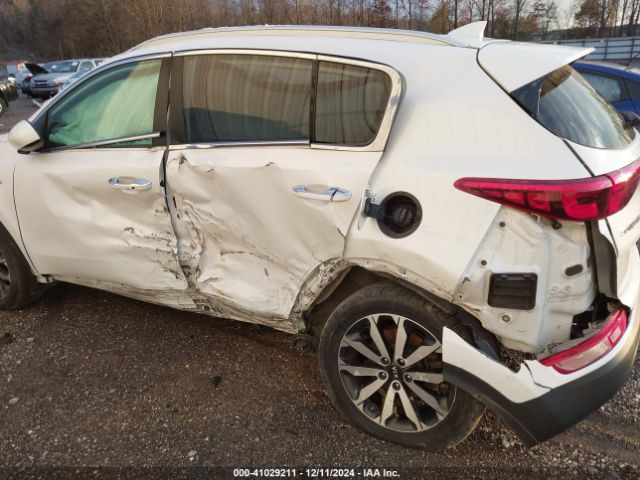 KNDPNCAC1H7281660 KIA Sportage Ex