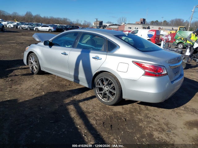 Nissan Altima 2.5 S 2014 1N4AL3AP9EC187470 Image 3