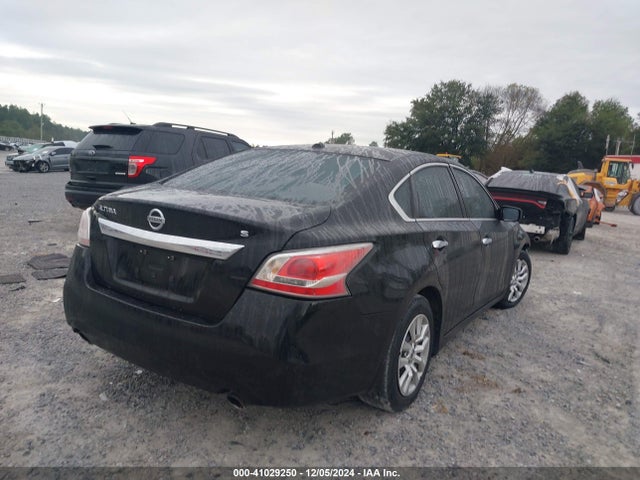 Nissan Altima 2.5 S 2015 1N4AL3AP8FC411412 Image 4