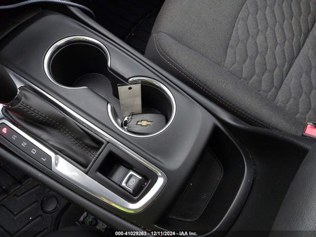 Chevrolet EQUINOX LT 2018 2GNAXJEV5J6101187 Image 11