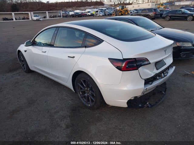 Tesla Model 3 Rear-wheel Drive 2023 5YJ3E1EA4PF463485 Image 3