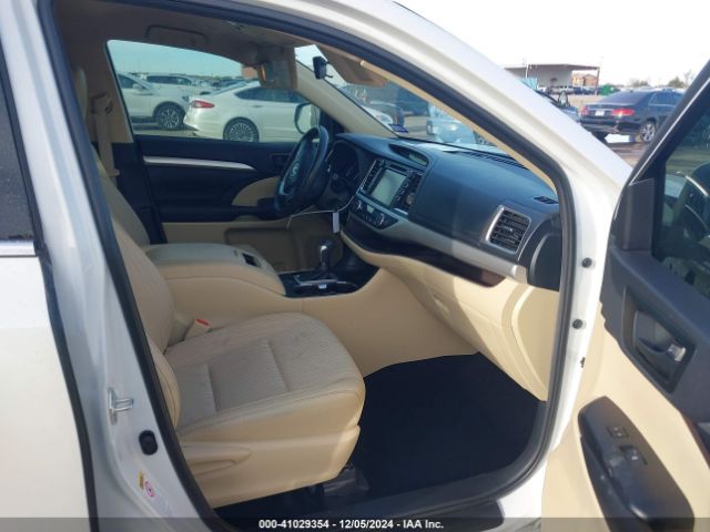 5TDZZRFH8KS352337 Toyota Highlander Le Plus