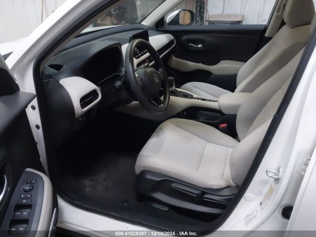 3CZRZ2H30PM746313 Honda Hr-v Awd Lx