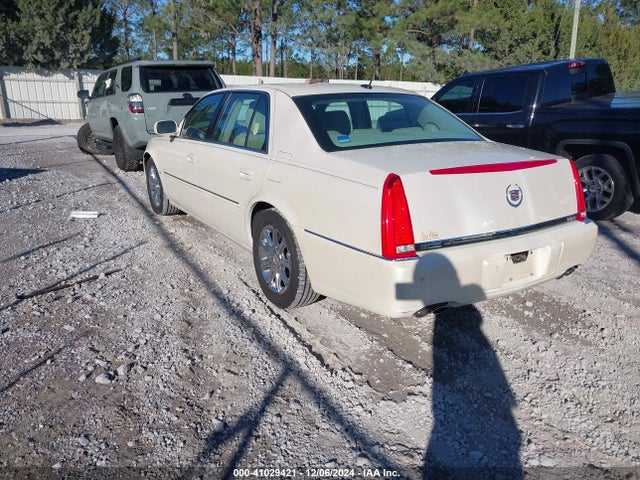 2008 CADILLAC DTS 1G6KD57Y98U183413 Photo 2