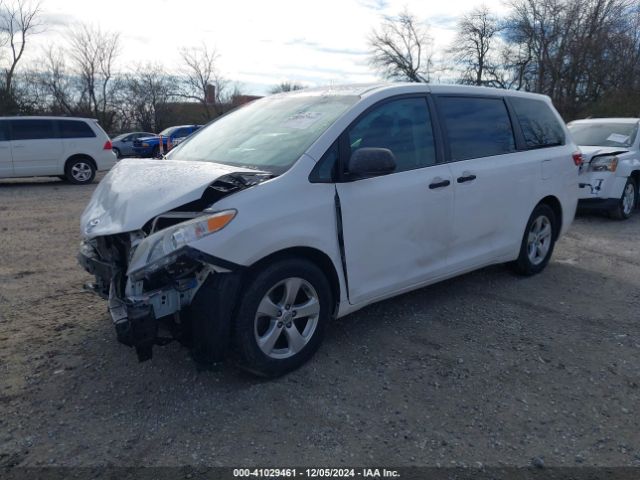 5TDZK3DC6FS568959 Toyota Sienna L 7 Passenger