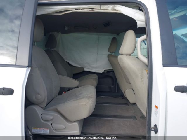 5TDZK3DC6FS568959 Toyota Sienna L 7 Passenger