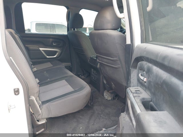 1N6AA1EF6LN507056 Nissan Titan Sv 4x2