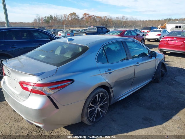 Toyota CAMRY SE 2019 4T1B11HK7KU730397 Image 4