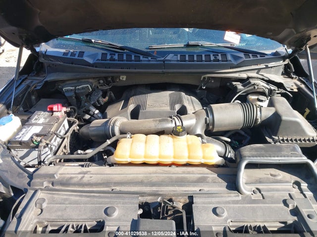 Ford F-150 Lariat 2017 1FTFW1EG9HFC53234 Image 10