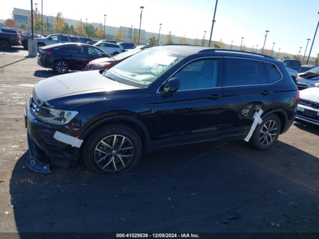 3VV3B7AX9KM162142 Volkswagen Tiguan 2.0t Se/2.0t Sel/2.0t Sel R-line/2.0t Sel R-line Black