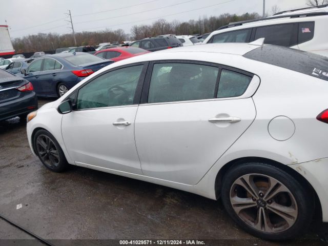 KNAFX4A86F5283899 KIA FORTE EX