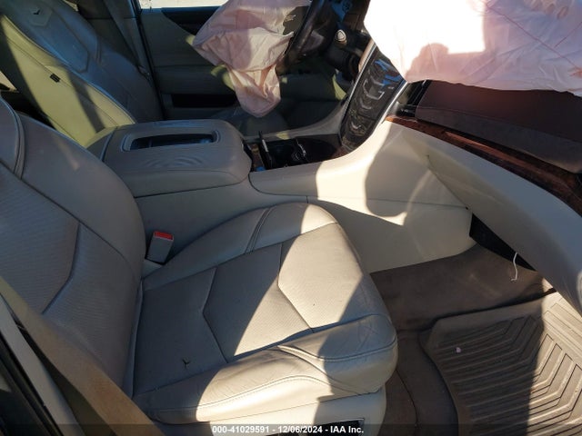 2015 CADILLAC ESCALADE ESV 1GYS4SKJ1FR746342 Photo 4