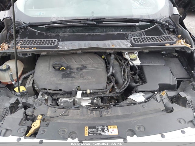 Ford ESCAPE SE 2017 1FMCU0GD5HUC39330 Image 10