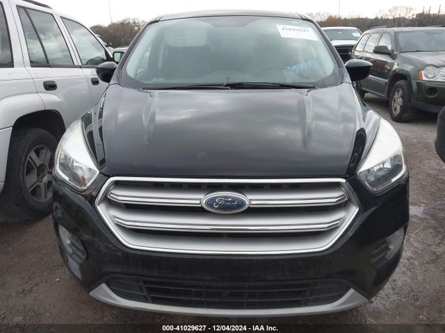 Ford ESCAPE SE 2017 1FMCU0GD5HUC39330 Image 12