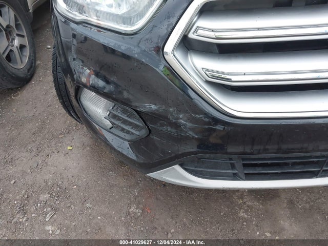 Ford ESCAPE SE 2017 1FMCU0GD5HUC39330 Image 6