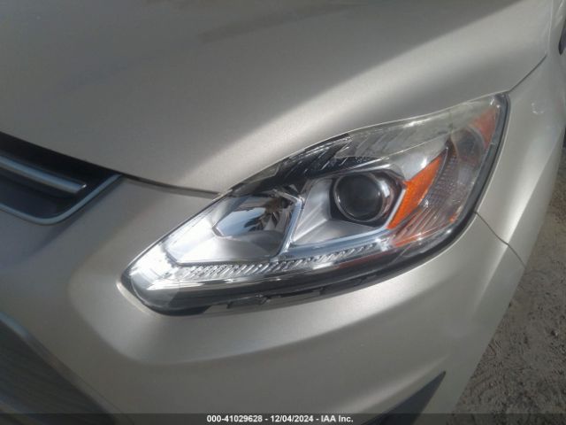 1FADP5AU5HL105774 Ford C-max Hybrid Se