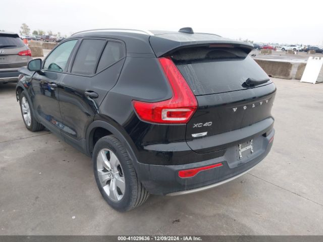 YV4AC2HK2L2257566 Volvo Xc40 T4 Momentum
