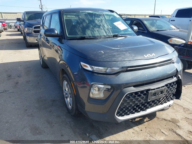 KIA SOUL LX 2022 KNDJ23AU7N7805932 Image 1