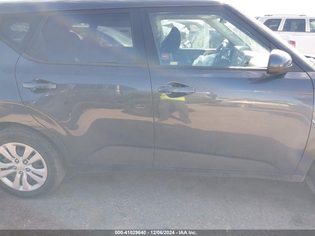 KIA SOUL LX 2022 KNDJ23AU7N7805932 Image 12
