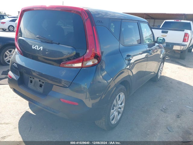 KIA SOUL LX 2022 KNDJ23AU7N7805932 Image 4