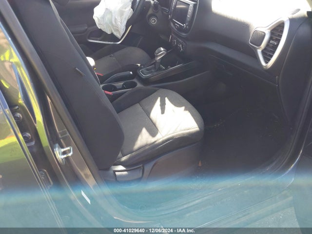 KIA SOUL LX 2022 KNDJ23AU7N7805932 Image 5