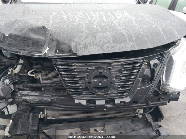 Nissan ROGUE S 2017 JN8AT2MT9HW147166 Image 19