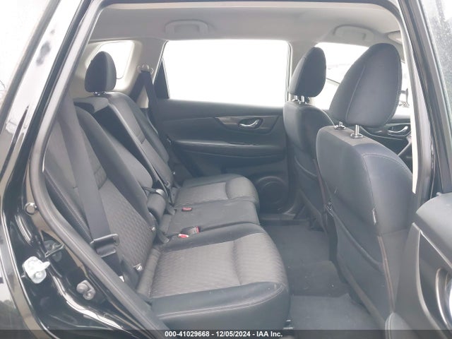 Nissan ROGUE S 2017 JN8AT2MT9HW147166 Image 8
