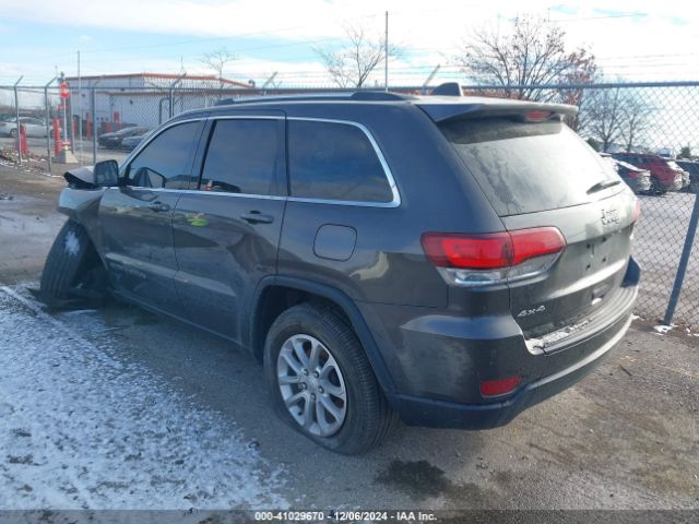 1C4RJFAG3MC534035 Jeep Grand Cherokee Laredo E 4x4