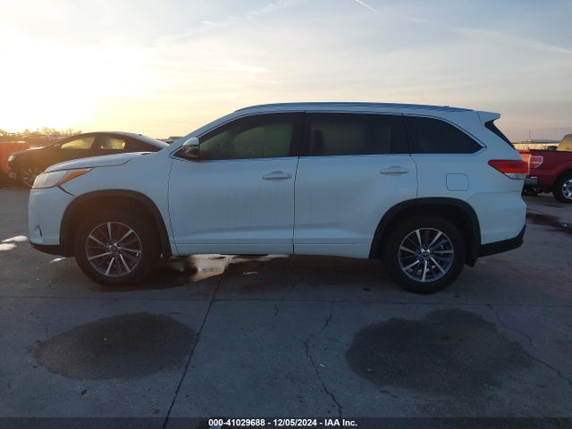 Toyota Highlander Xle 2017 5TDJZRFH8HS367247 Image 15