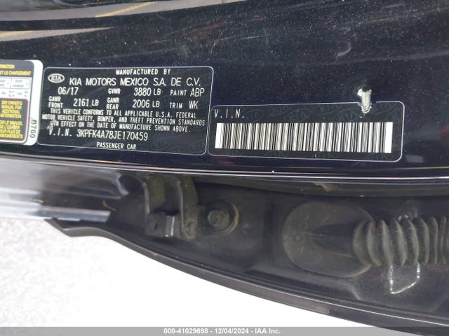KIA FORTE LX 2018 3KPFK4A78JE170459 Image 9
