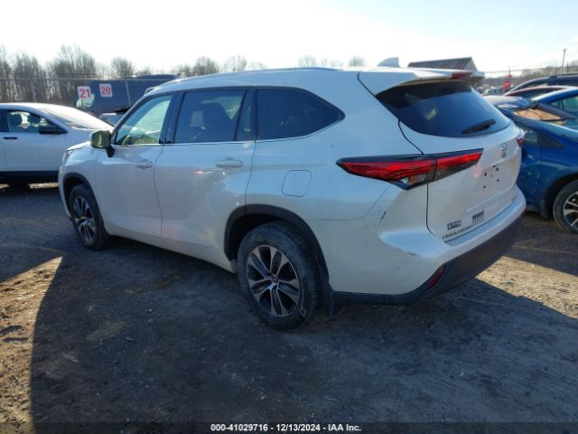 5TDGZRBH9LS508688 Toyota Highlander Xle