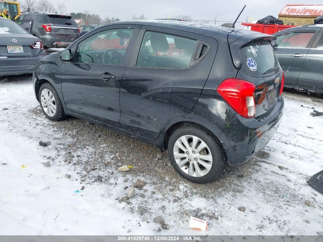 Chevrolet Spark 1lt Cvt 2017 KL8CD6SA7HC713331 Image 3