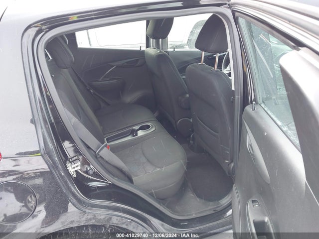 Chevrolet Spark 1lt Cvt 2017 KL8CD6SA7HC713331 Image 8