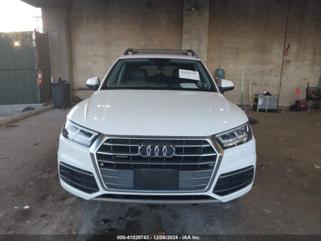WA1BNAFY1J2220910 Audi Q5 2.0t Premium/2.0t Tech Premium