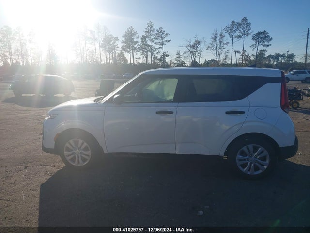 KIA SOUL LX 2020 KNDJ22AU4L7703544 Image 14