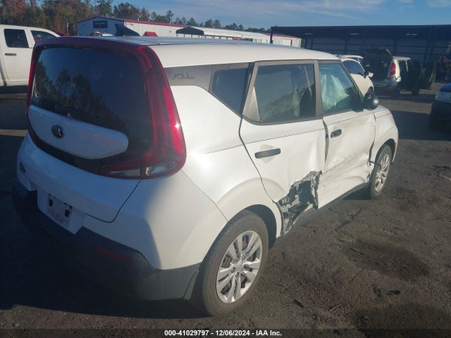 KIA SOUL LX 2020 KNDJ22AU4L7703544 Image 4