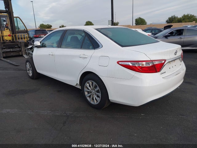 Toyota CAMRY LE 2017 4T1BF1FKXHU353626 Image 3