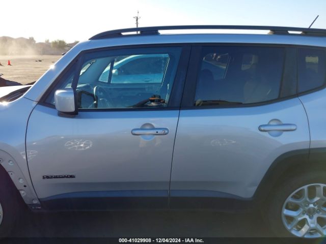 ZACCJABBXHPG17832 Jeep Renegade Latitude Fwd