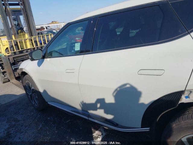 KNDC34LA2R5196295 KIA Ev6 Wind
