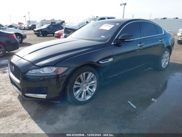 SAJBD4BV2GCY07675 Jaguar Xf 35t Premium