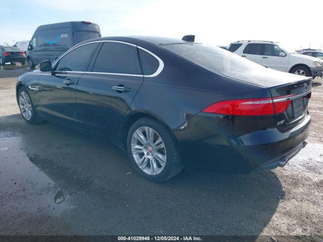 SAJBD4BV2GCY07675 Jaguar Xf 35t Premium
