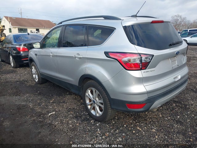 1FMCU9GD5HUB72412 Ford ESCAPE SE