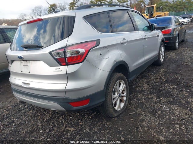 1FMCU9GD5HUB72412 Ford ESCAPE SE