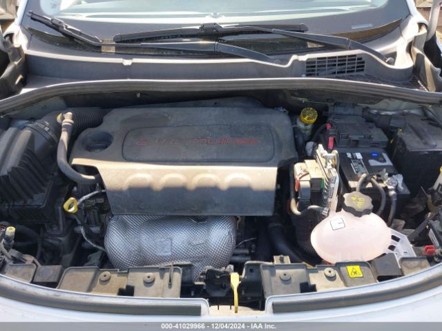 ZFBCFYDT1GP395969 Fiat 500x Lounge