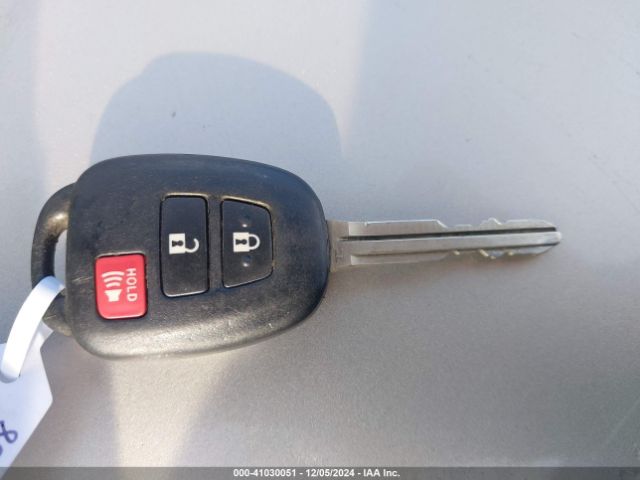 JTDKDTB35F1092408 Toyota Prius C Two