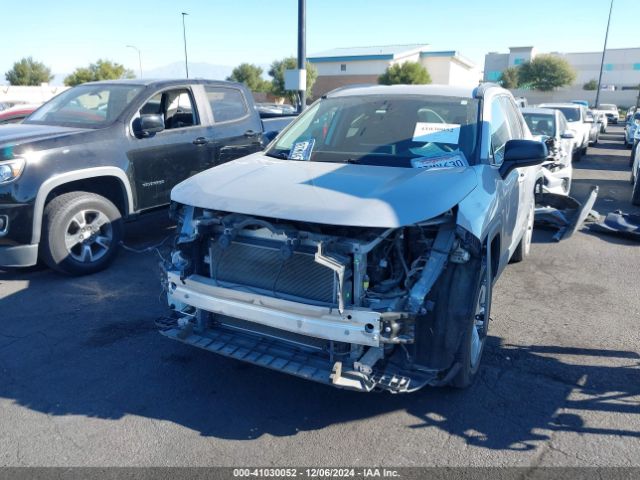 2T3H1RFV8MC095241 Toyota RAV4 LE