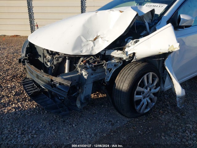 3N1AB7AP0HY346251 Nissan SENTRA SV
