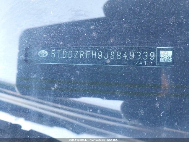 5TDDZRFH9JS849339 Toyota Highlander Limited