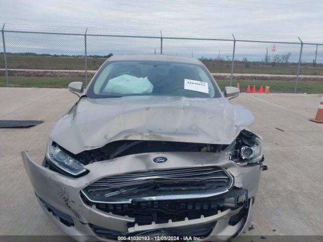 3FA6P0H74FR193940 Ford FUSION SE