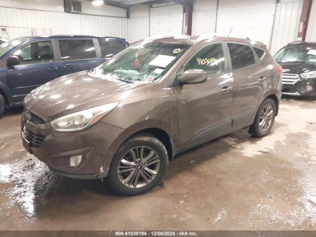 Hyundai TUCSON SE 2014 KM8JU3AG1EU803370 Image 2
